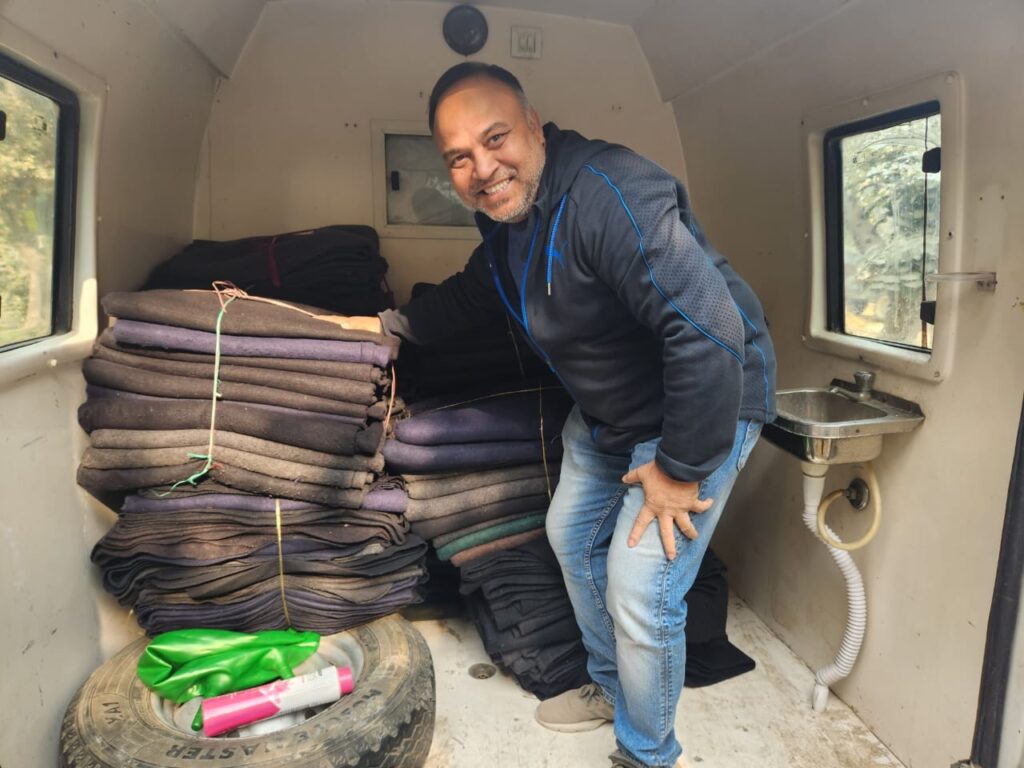 Clothes Distribution